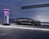 2021 Audi Grandsphere Concept - Charging Wallpaper 190x150