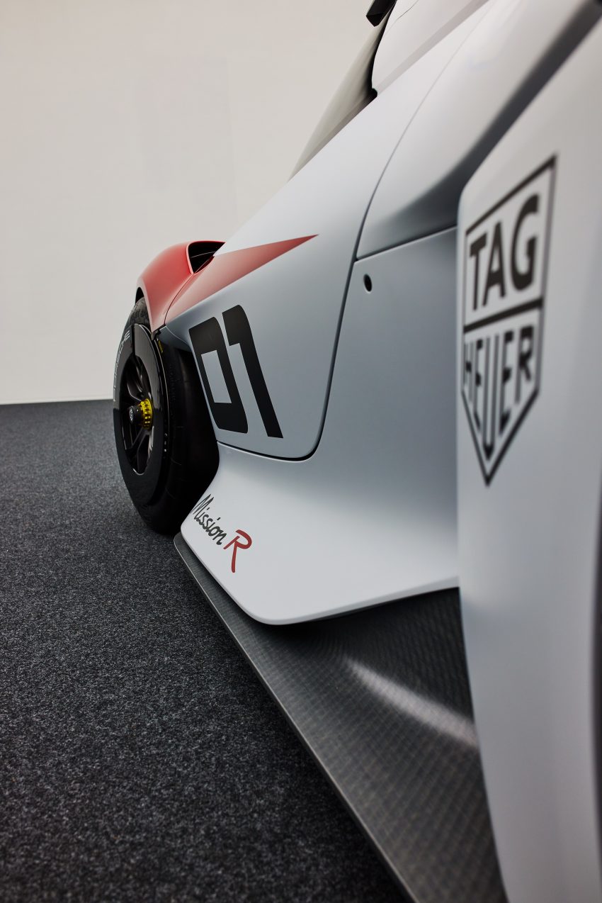 2021 Porsche Mission R Concept - Detail Phone Wallpaper 850x1274 #37