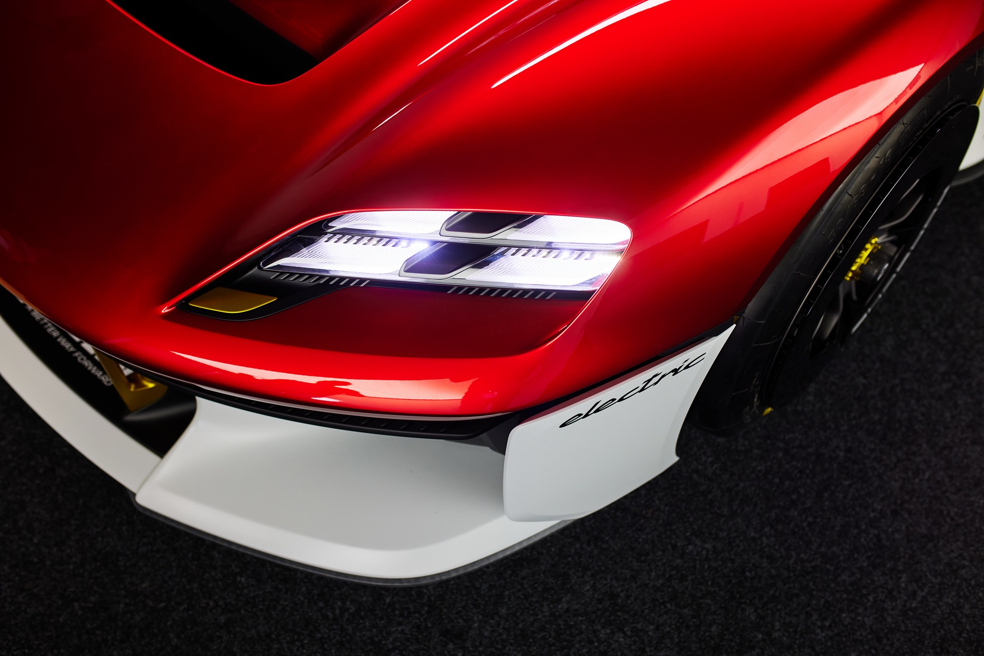 Download 2021 Porsche Mission R Concept - Headlight HD Wallpaper 1921x1281 #18