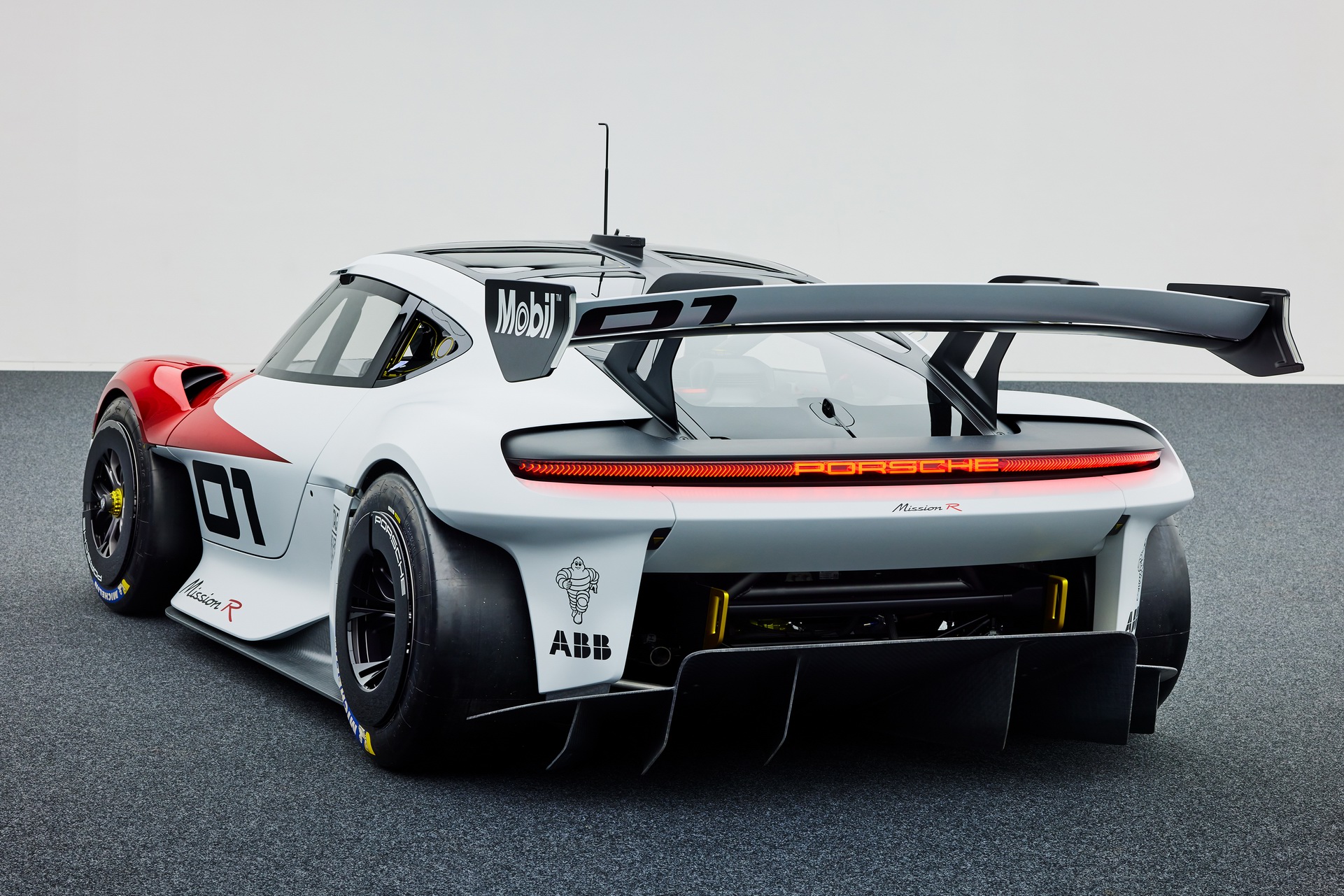 Download 2021 Porsche Mission R Concept - Rear HD Wallpaper 1921x1281 #8