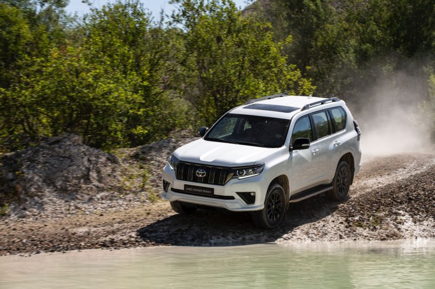 2021 Toyota Land Cruiser Prado - Front Three-Quarter Wallpaper 850x566 #47