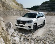 2021 Toyota Land Cruiser Prado - Front Three-Quarter Wallpaper 190x150
