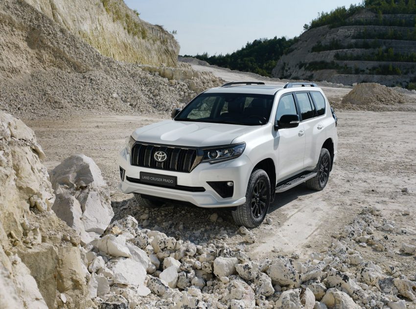 2021 Toyota Land Cruiser Prado - Front Three-Quarter Wallpaper 850x631 #4