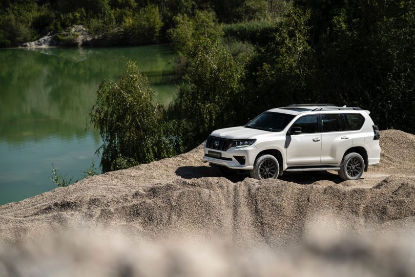 2021 Toyota Land Cruiser Prado - Front Three-Quarter Wallpaper 850x567 #56