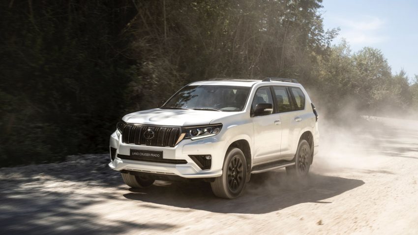 2021 Toyota Land Cruiser Prado - Front Three-Quarter Wallpaper 850x478 #19