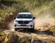 2021 Toyota Land Cruiser Prado - Front Wallpaper 190x150