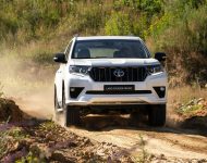 2021 Toyota Land Cruiser Prado - Front Wallpaper 190x150
