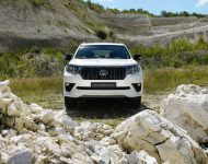 2021 Toyota Land Cruiser Prado - Front Wallpaper 190x150