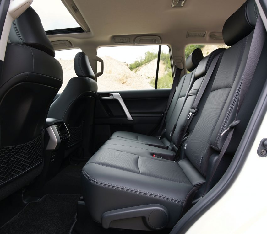 2021 Toyota Land Cruiser Prado - Interior, Rear Seats Wallpaper 850x746 #76