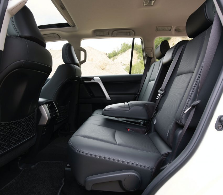 2021 Toyota Land Cruiser Prado - Interior, Rear Seats Wallpaper 850x746 #77