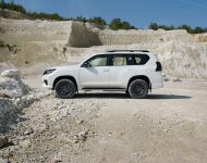 2021 Toyota Land Cruiser Prado - Side Wallpaper 190x150