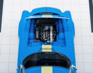 2021 Volvo P1800 Cyan - Engine Wallpaper 190x150