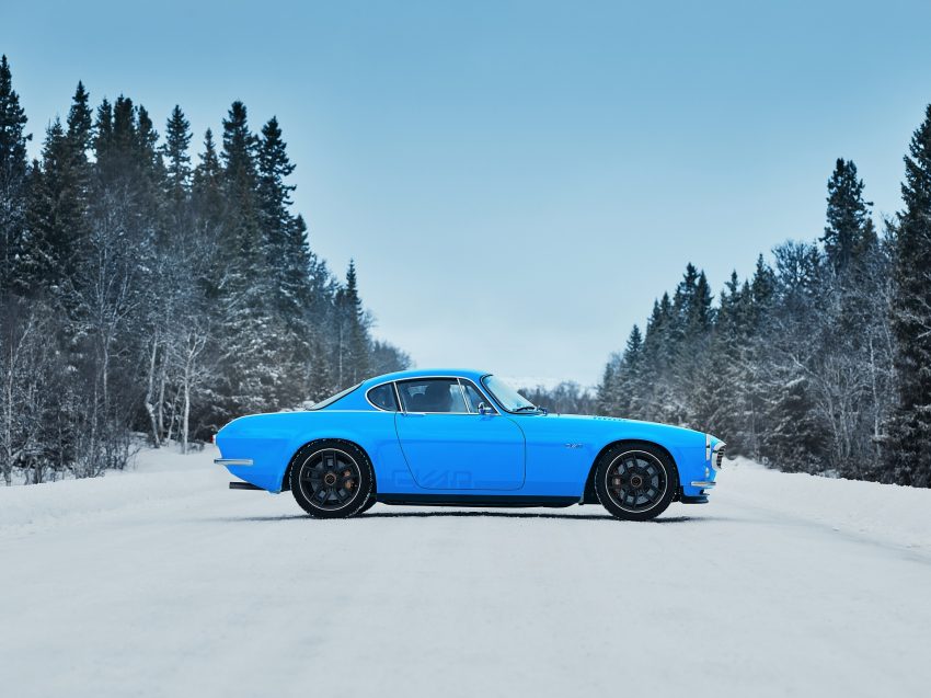 2021 Volvo P1800 Cyan - Side Wallpaper 850x637 #30