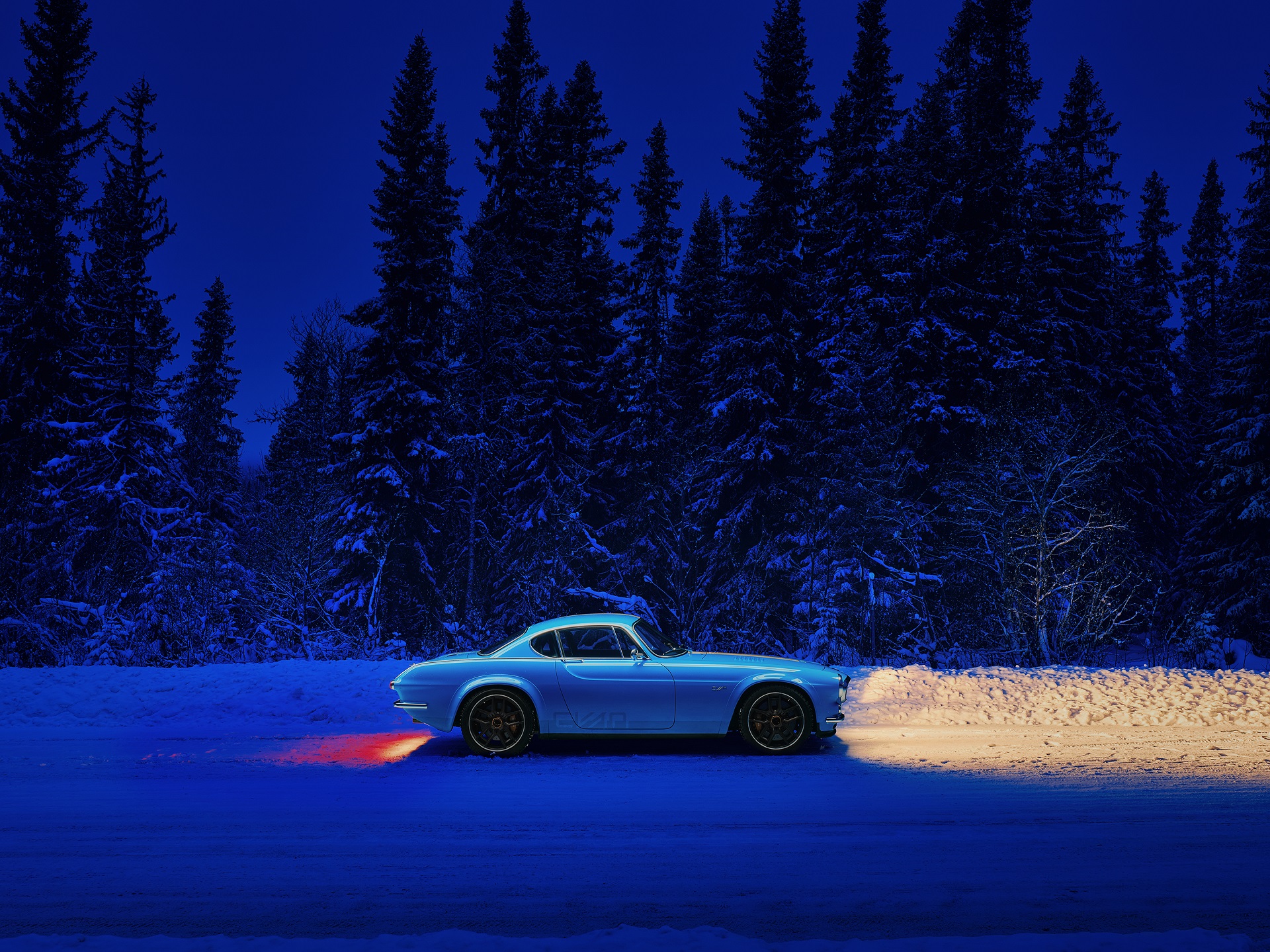 Download 2021 Volvo P1800 Cyan - Side HD Wallpaper 1920x1439 #43