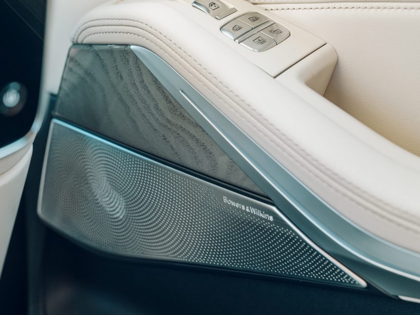 2022 BMW X7 Nishijin Edition - Interior, Detail Wallpaper 850x638 #20