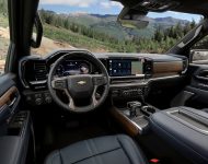 2022 Chevrolet Silverado High Country - Interior, Cockpit Wallpaper 190x150