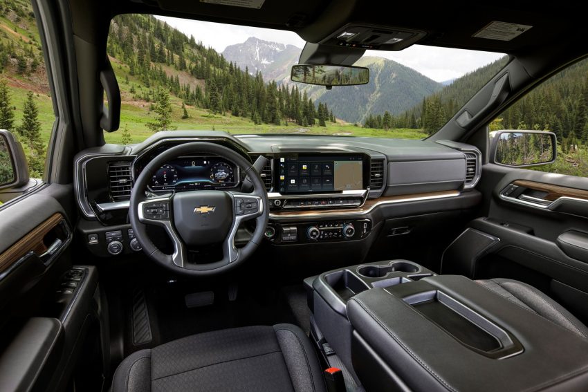 2022 Chevrolet Silverado LT - Interior, Cockpit Wallpaper 850x567 #3