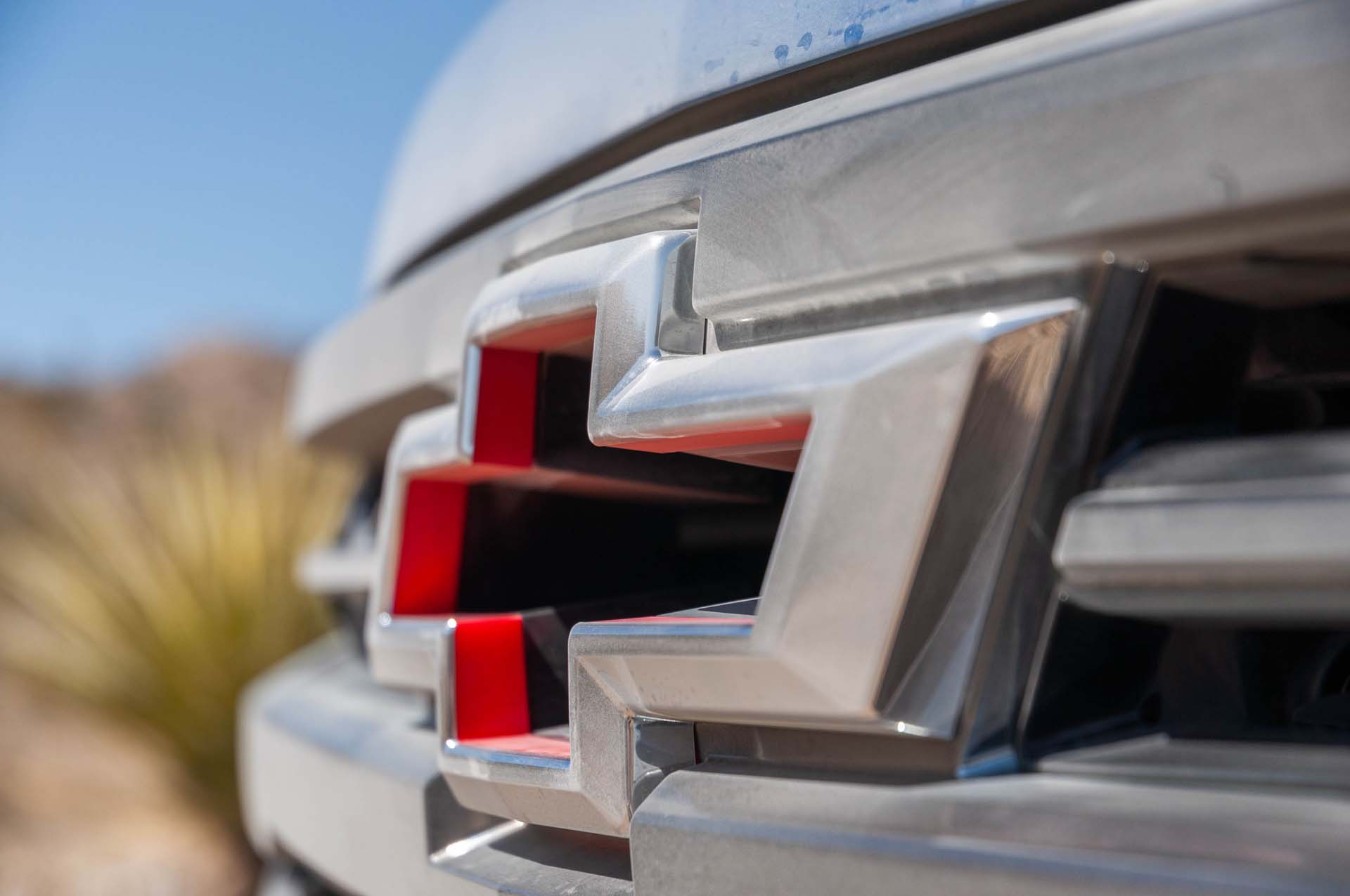 Download 2022 Chevrolet Silverado ZR2 - Badge HD Wallpaper 1920x1275 #53