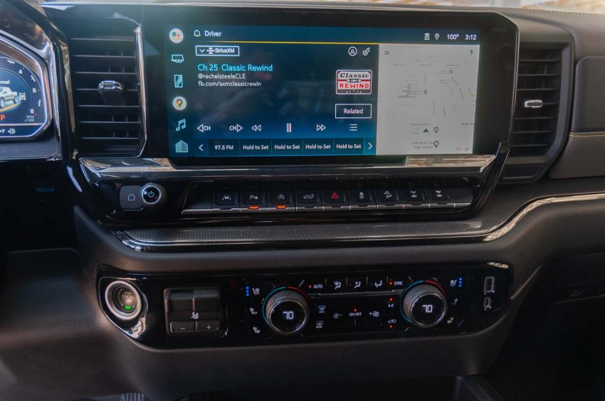 2022 Chevrolet Silverado ZR2 - Central Console Wallpaper 850x564 #83