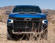 2022 Chevrolet Silverado ZR2 - Front Wallpaper 190x150