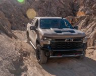 2022 Chevrolet Silverado ZR2 - Off-Road Wallpaper 190x150