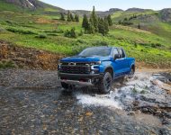 2022 Chevrolet Silverado ZR2 - Off-Road Wallpaper 190x150