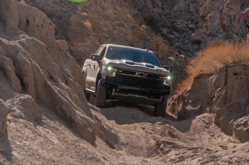 2022 Chevrolet Silverado ZR2 - Off-Road Wallpaper 850x564 #46