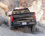 2022 Chevrolet Silverado ZR2 - Off-Road Wallpaper 190x150