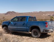 2022 Chevrolet Silverado ZR2 - Rear Three-Quarter Wallpaper 190x150