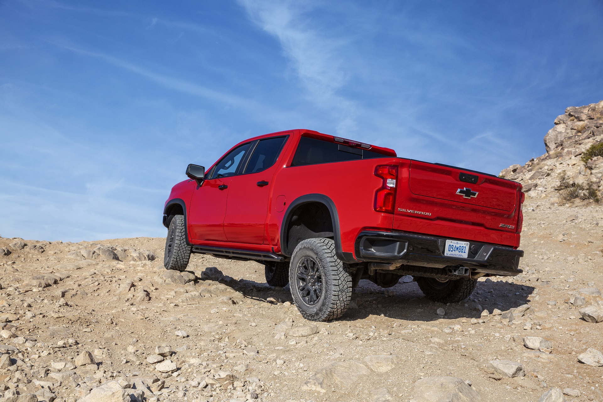 Download 2022 Chevrolet Silverado ZR2 - Rear Three-Quarter HD Wallpaper 1920x1280 #19