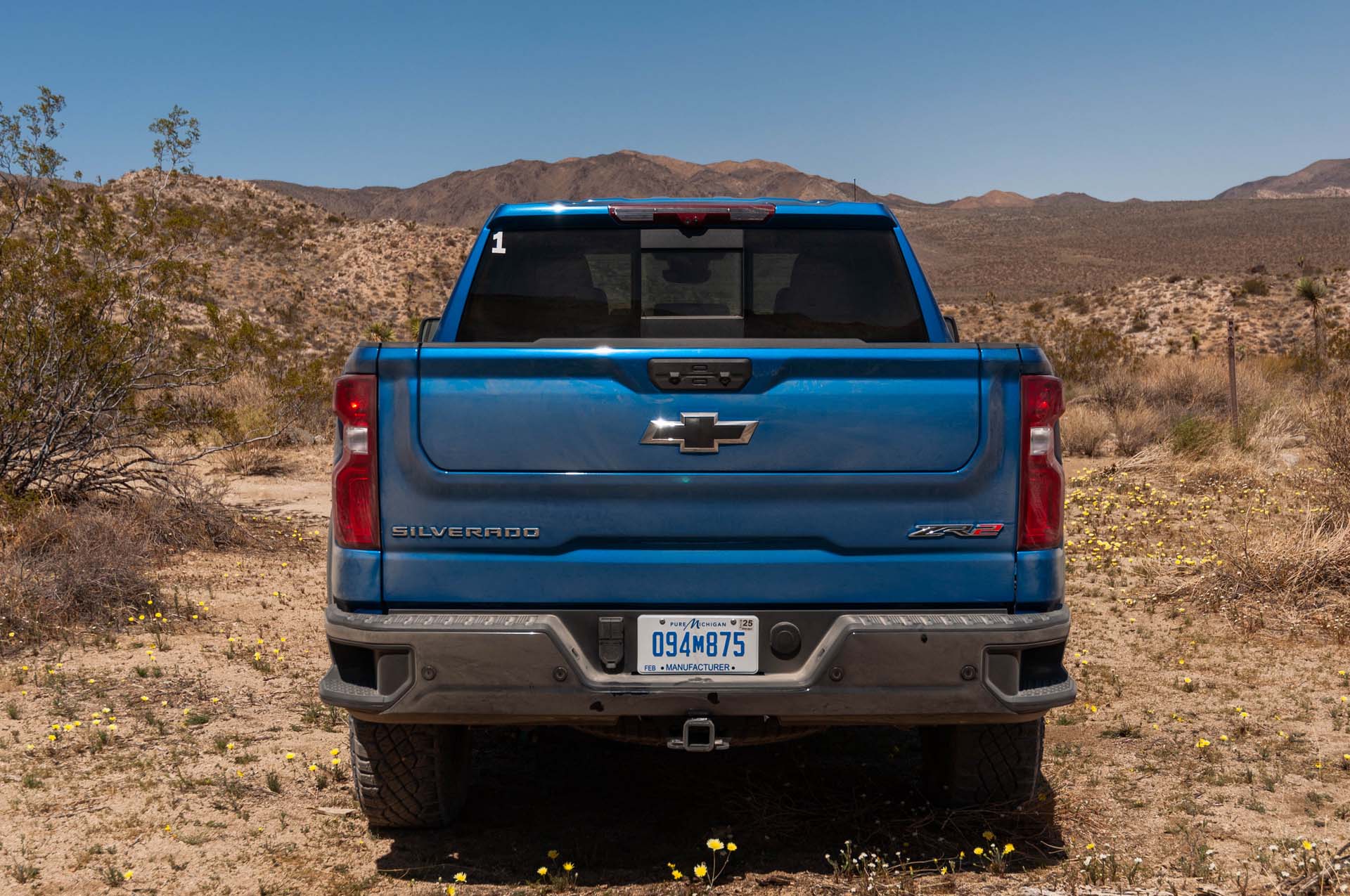 Download 2022 Chevrolet Silverado ZR2 - Rear HD Wallpaper 1920x1275 #34