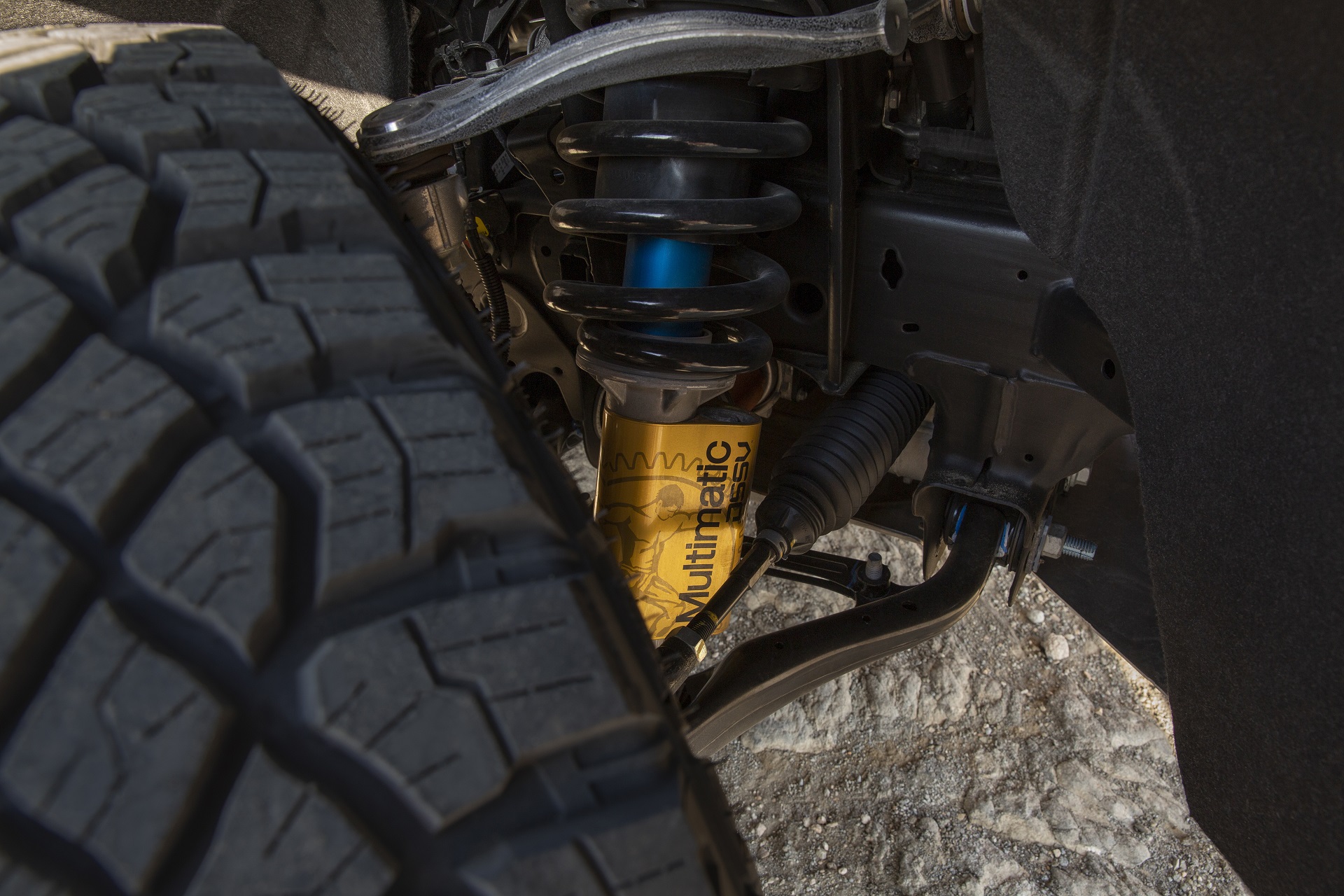 Download 2022 Chevrolet Silverado ZR2 - Suspension HD Wallpaper 1920x1280 #24