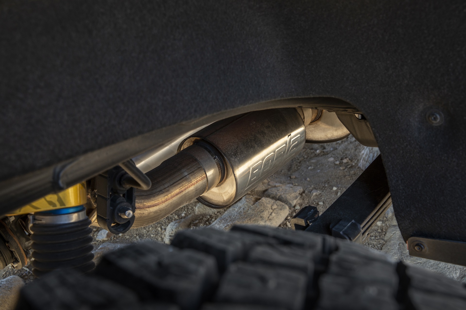 Download 2022 Chevrolet Silverado ZR2 - Suspension HD Wallpaper 1920x1280 #25