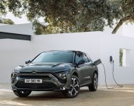 2022 Citroën C5 X - Charging Wallpaper 190x150