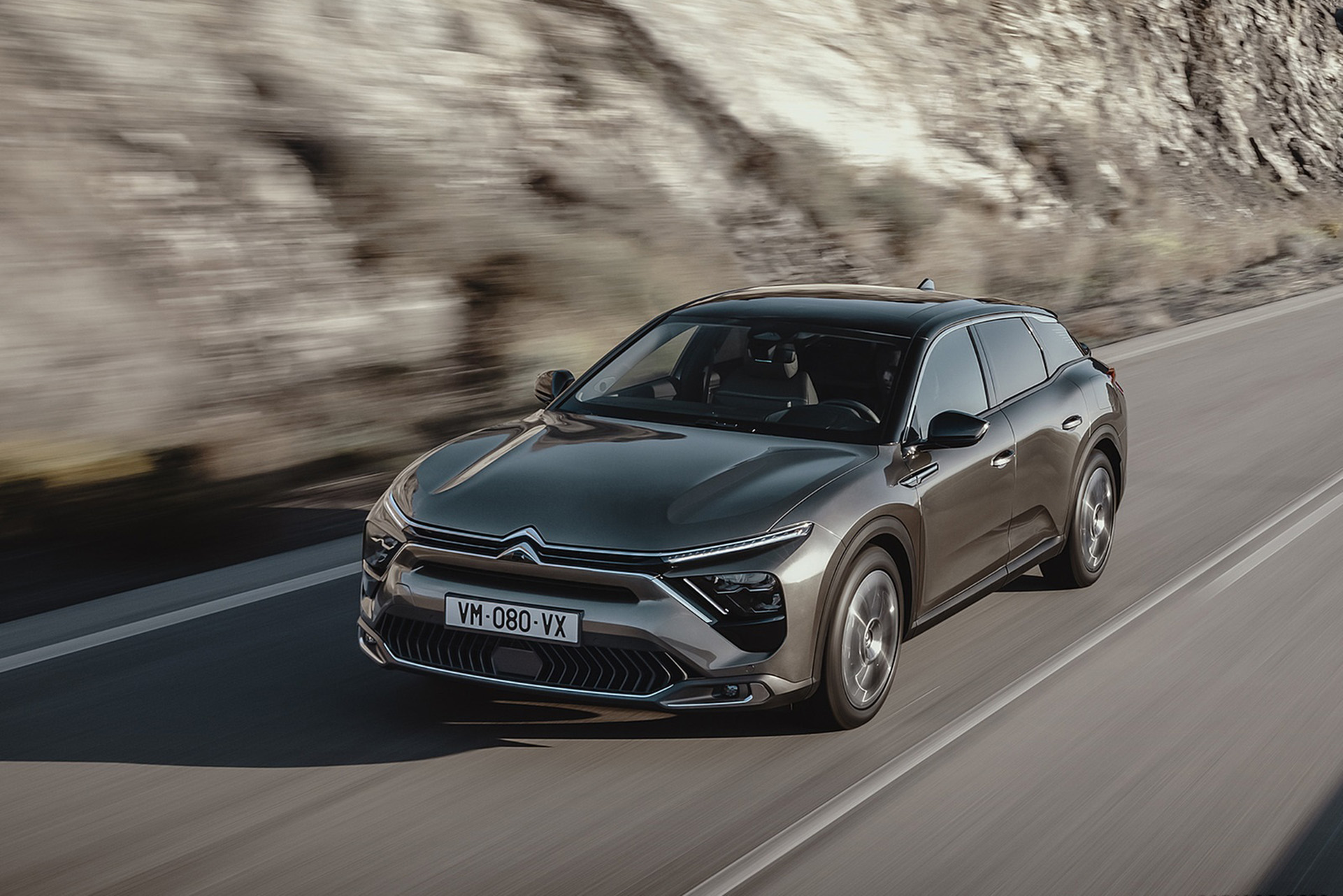 Download 2022 Citroën C5 X - Front Three-Quarter HD Wallpaper 1921x1281 #3