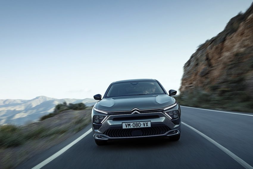 2022 Citroën C5 X - Front Wallpaper 850x567 #2