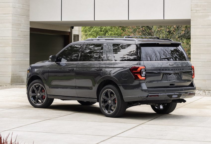 2022 Ford Expedition Stealth Edition Performance Package - Rear Three-Quarter Wallpaper 850x581 #5