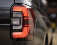 2022 Ford Expedition Stealth Edition Performance Package - Tail Light Wallpaper 190x150