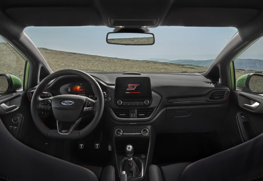 2022 Ford Fiesta ST - Interior, Cockpit Wallpaper 850x587 #16