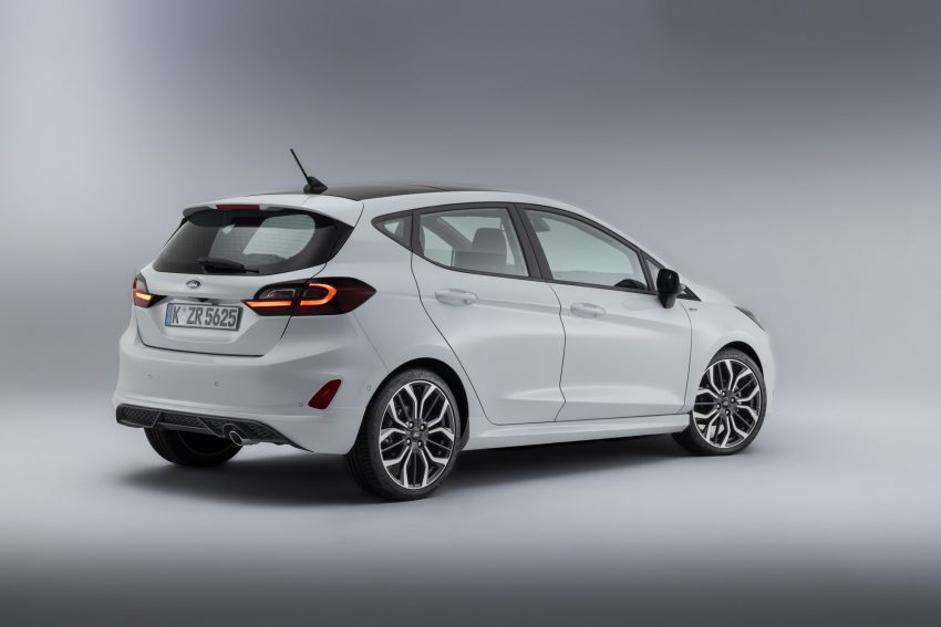 2022 Ford Fiesta ST Line - Rear Three-Quarter Wallpaper 850x567 #7