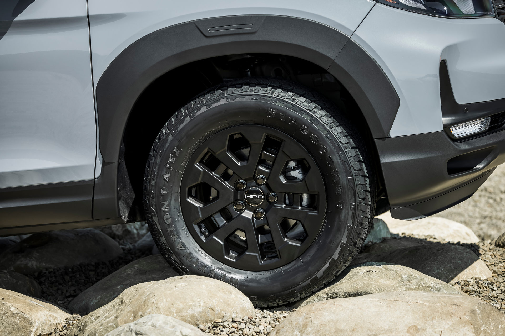 Download 2022 Honda Passport TrailSport Rugged Roads Project - Wheel HD Wallpaper 1920x1280 #13