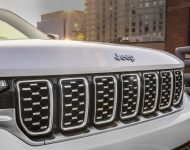 2022 Jeep Grand Cherokee Summit 4xe - Grille Wallpaper 190x150