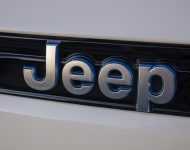 2022 Jeep Grand Cherokee Trailhawk 4xe - Badge Wallpaper 190x150