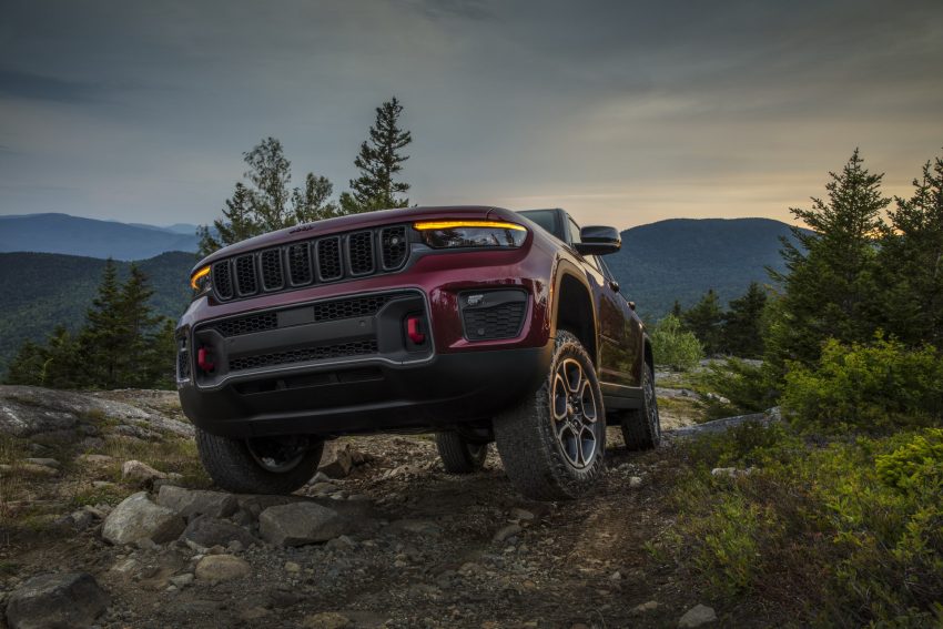 2022 Jeep Grand Cherokee Trailhawk - Off-Road Wallpaper 850x567 #20