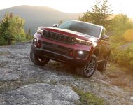 2022 Jeep Grand Cherokee Trailhawk - Off-Road Wallpaper 190x150