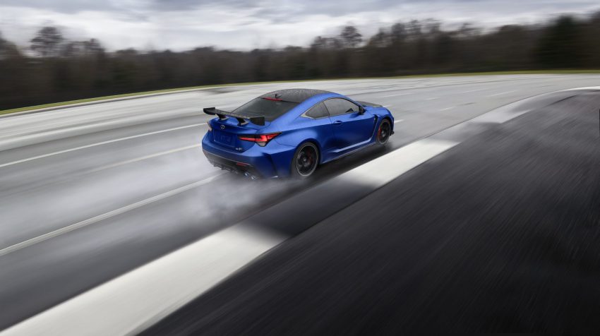 2022 Lexus RC F Fuji Speedway Edition - Rear Three-Quarter Wallpaper 850x476 #3