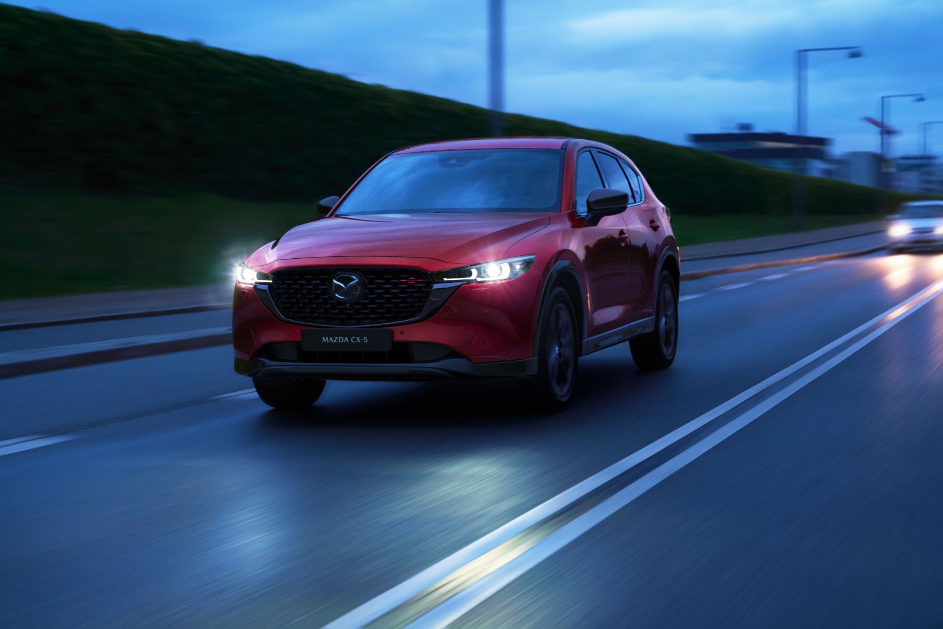 Download 2022 Mazda CX-5 - Front Three-Quarter HD Wallpaper 1920x1281 #23