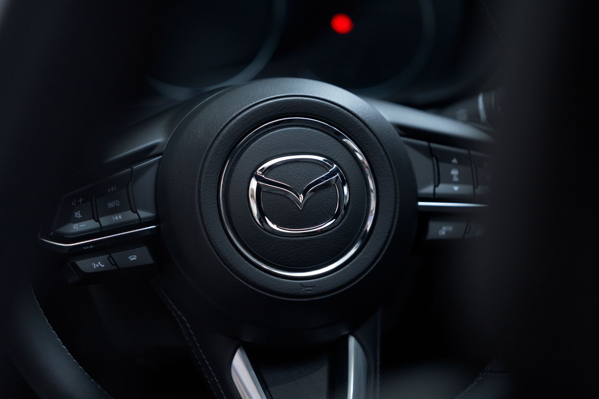 Download 2022 Mazda CX-5 - Interior, Steering Wheel HD Wallpaper 1920x1281 #34