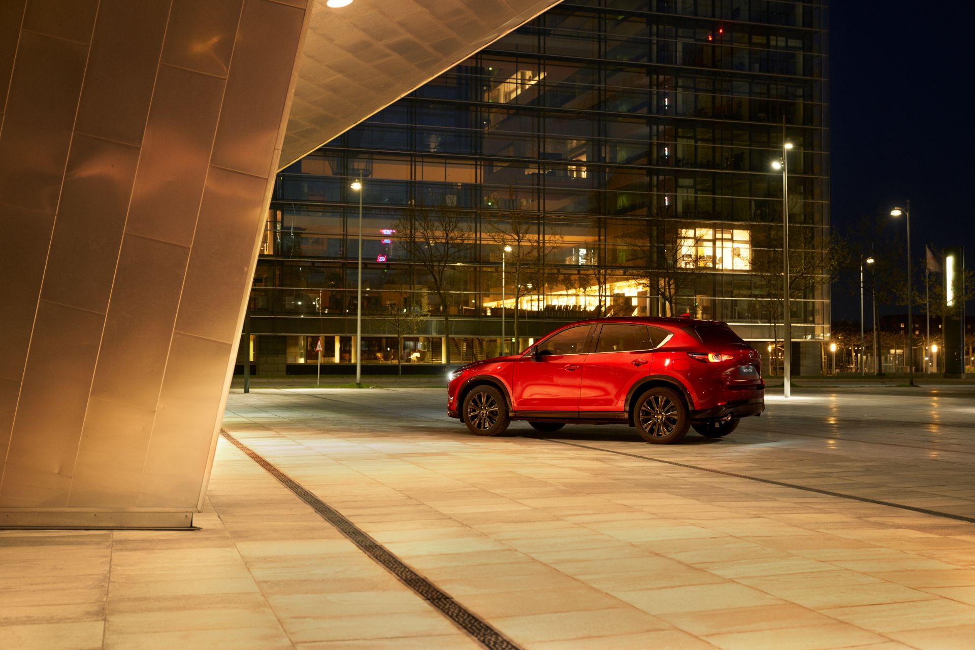 Download 2022 Mazda CX-5 - Rear Three-Quarter HD Wallpaper 1920x1281 #20