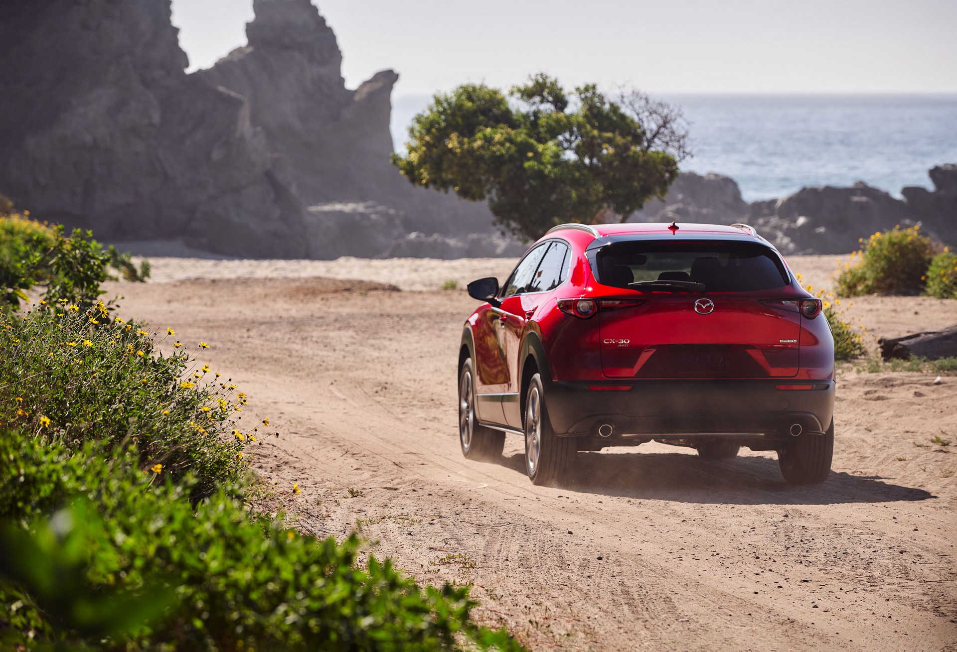 Download 2022 Mazda CX-5 - Rear HD Wallpaper 1920x1309 #11